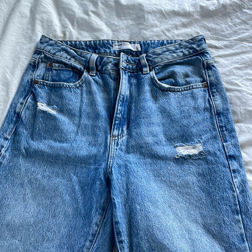 Garage Ripped Jeans